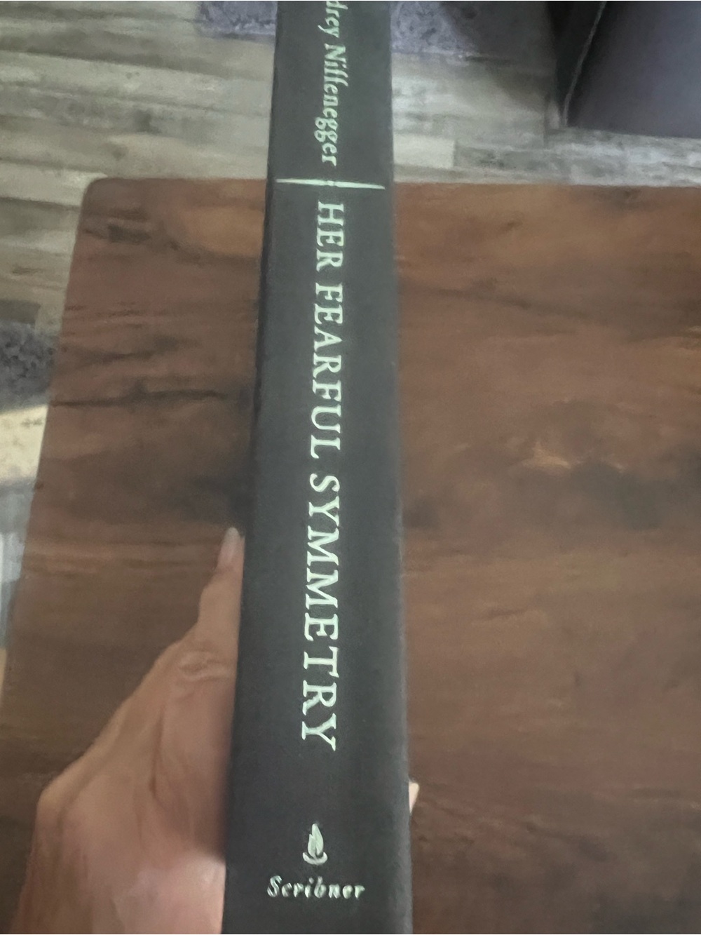 Her Fearful Symmetry: A Novel HC Audrey Niffenegger Scribner 2009 1st Ed # 507